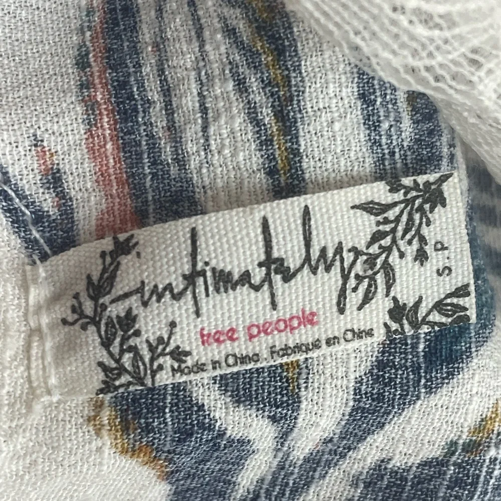 Free People White Floral Lace-Trim Tank